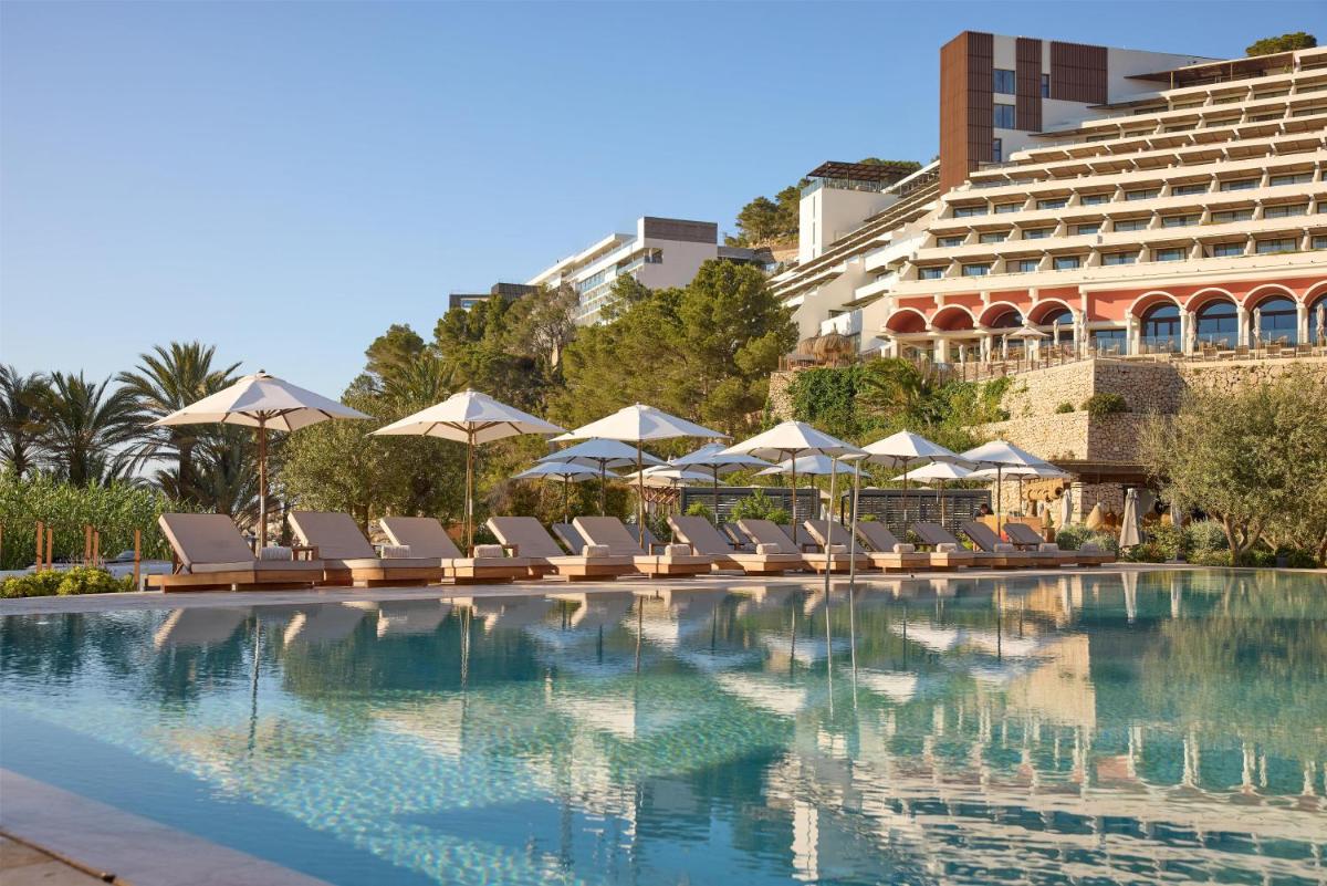Cala San Miguel Ibiza Resort, Adults only, Curio Collection by Hilton
