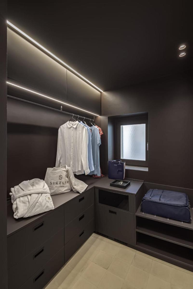 Sikelia Suites