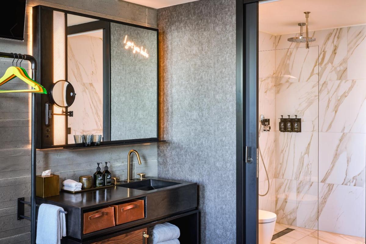 Sir Adam Hotel, part of Sircle Collection