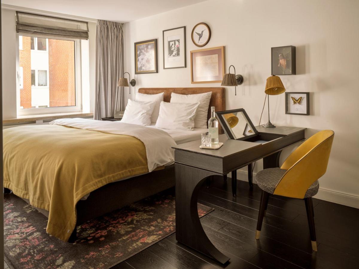 The Nikolai Hamburg - Leonardo Limited Edition