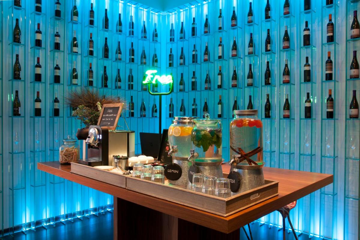Sixtytwo Hotel