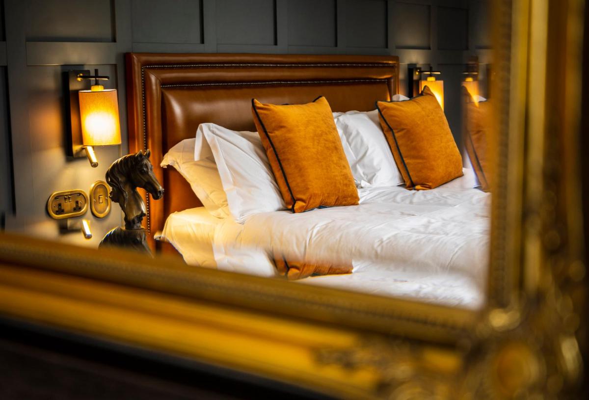 Skeabost House Hotel