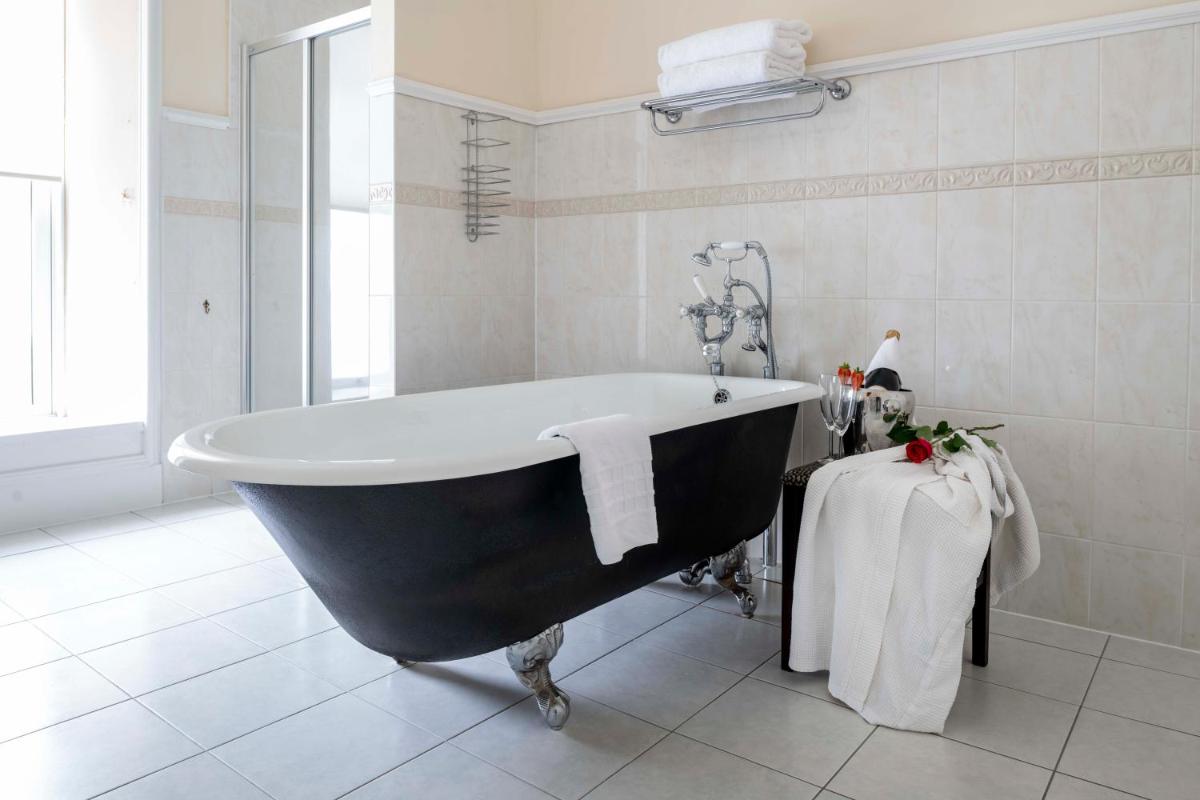 Skeabost House Hotel