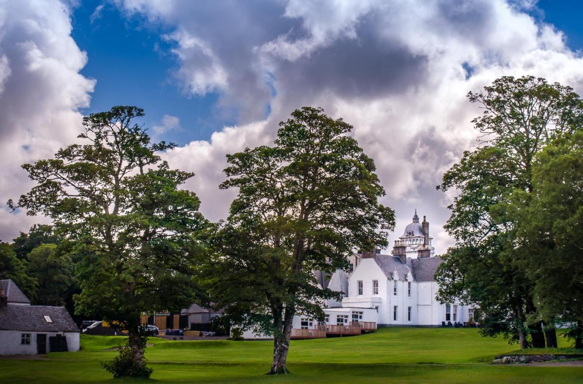 Skeabost House Hotel