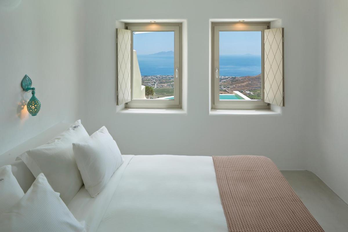 Skyfall Suites - Adults Only