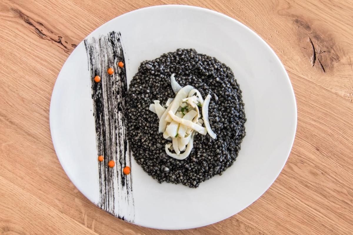 Skyfall Suites - Adults Only