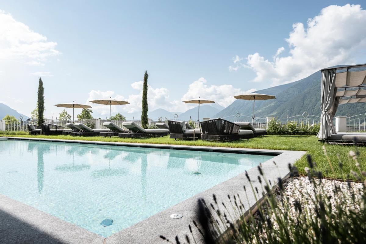 Small & Beautiful Hotel Gnaid