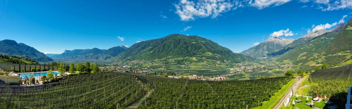 Small & Beautiful Hotel Gnaid