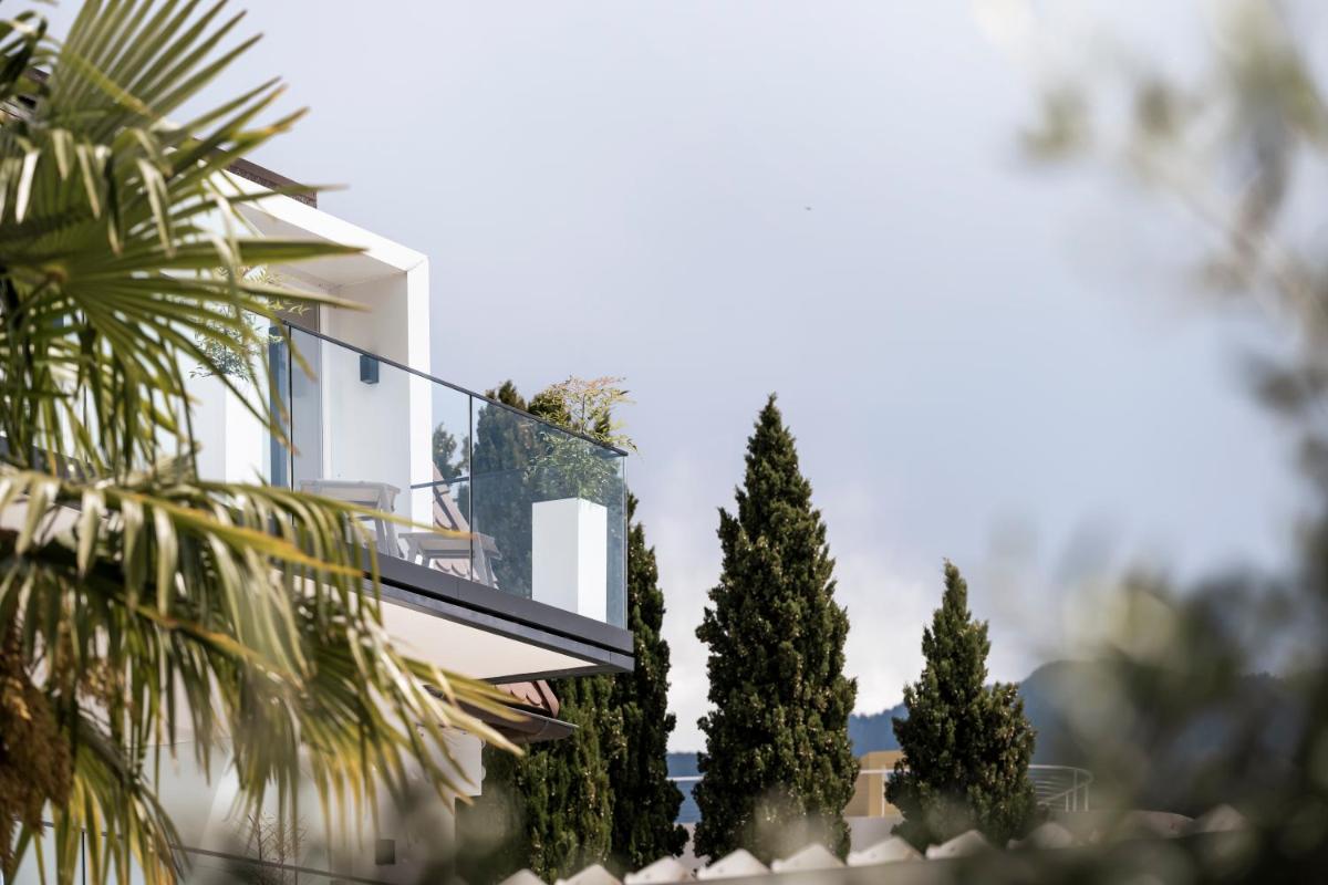 Small & Beautiful Hotel Gnaid