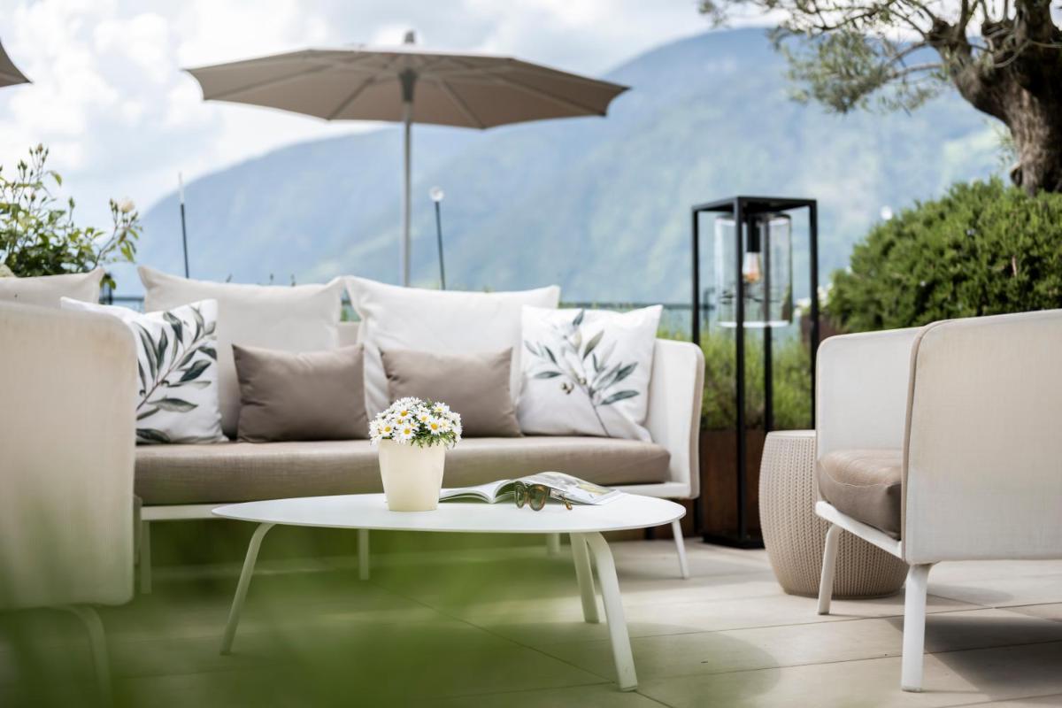 Small & Beautiful Hotel Gnaid