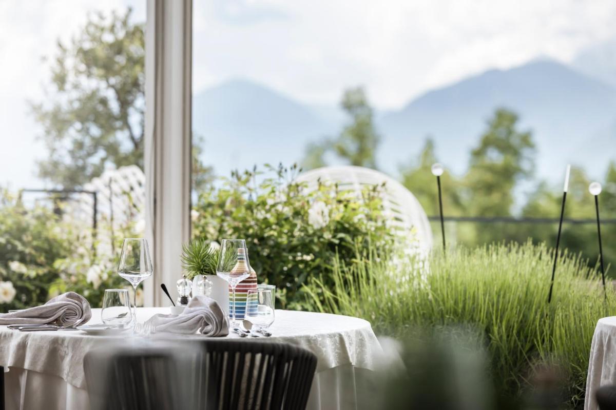 Small & Beautiful Hotel Gnaid