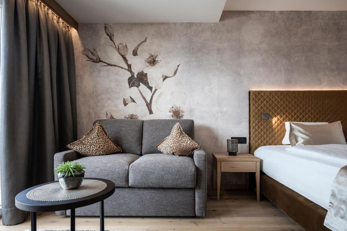 Small & Beautiful Hotel Gnaid