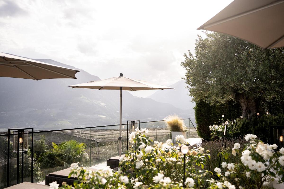 Small & Beautiful Hotel Gnaid