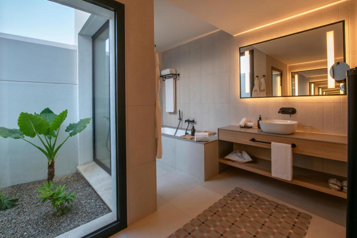 SO Sotogrande Spa and Golf Resort Hotel Costa del Sol