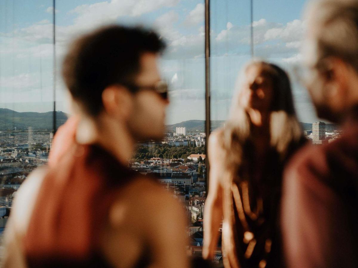 SO/ Vienna