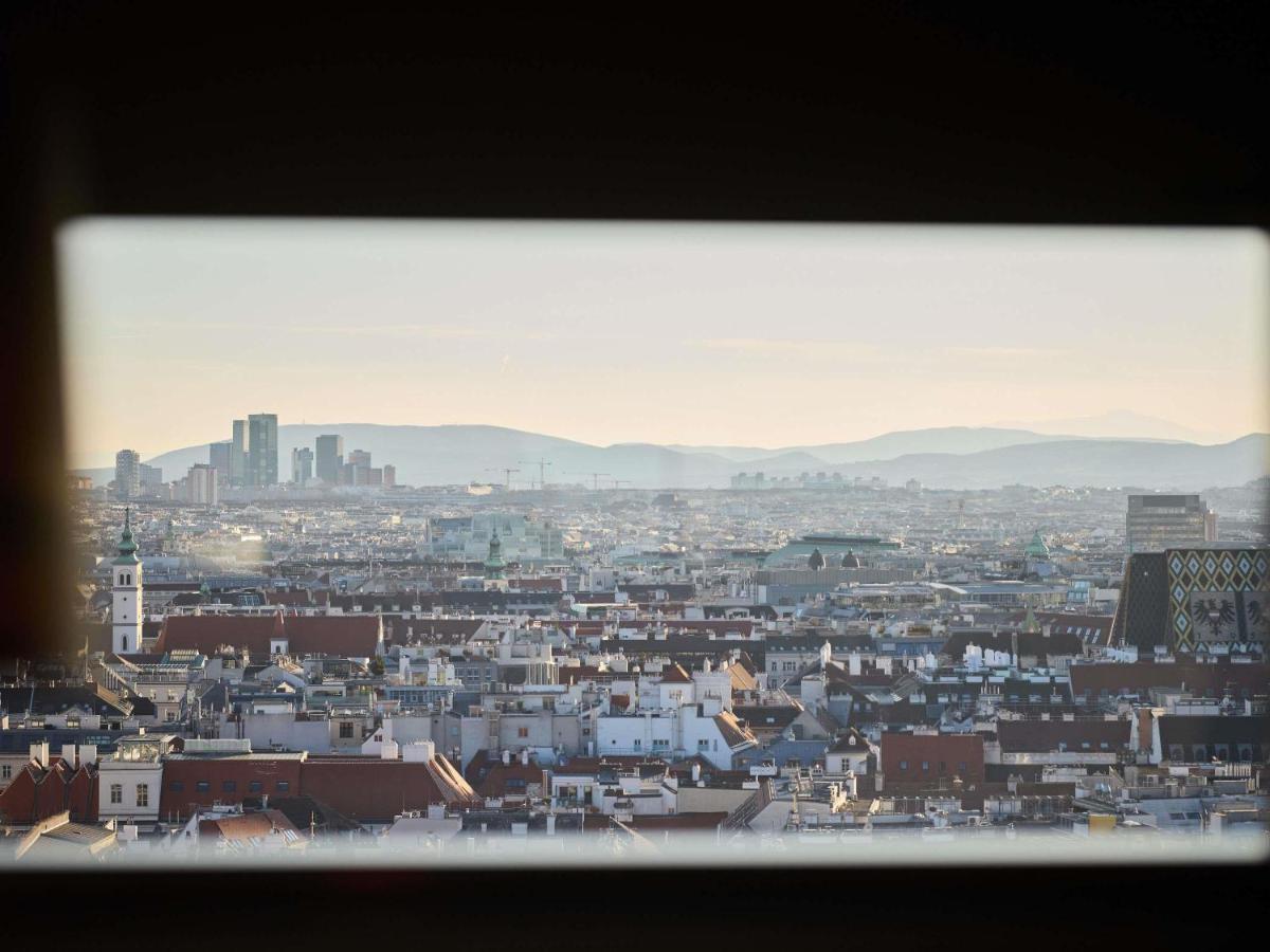 SO/ Vienna