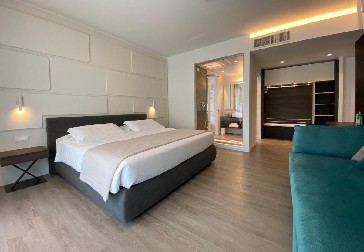 Solho Hotel