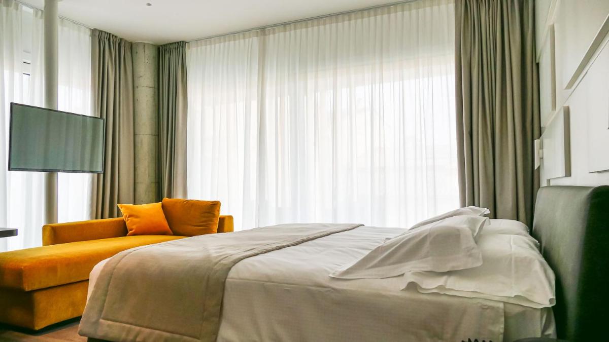 Solho Hotel