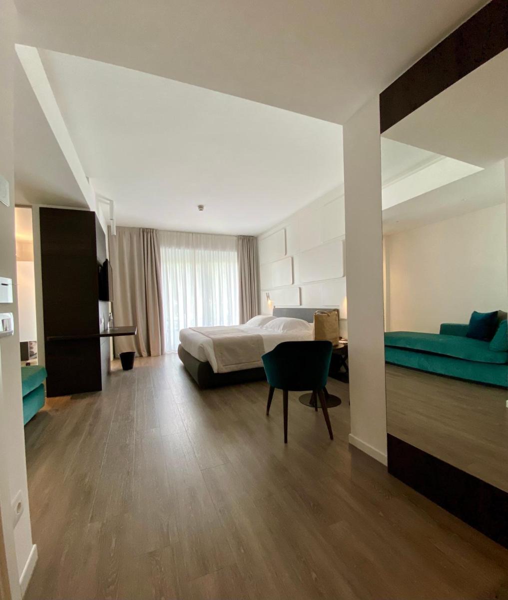 Solho Hotel