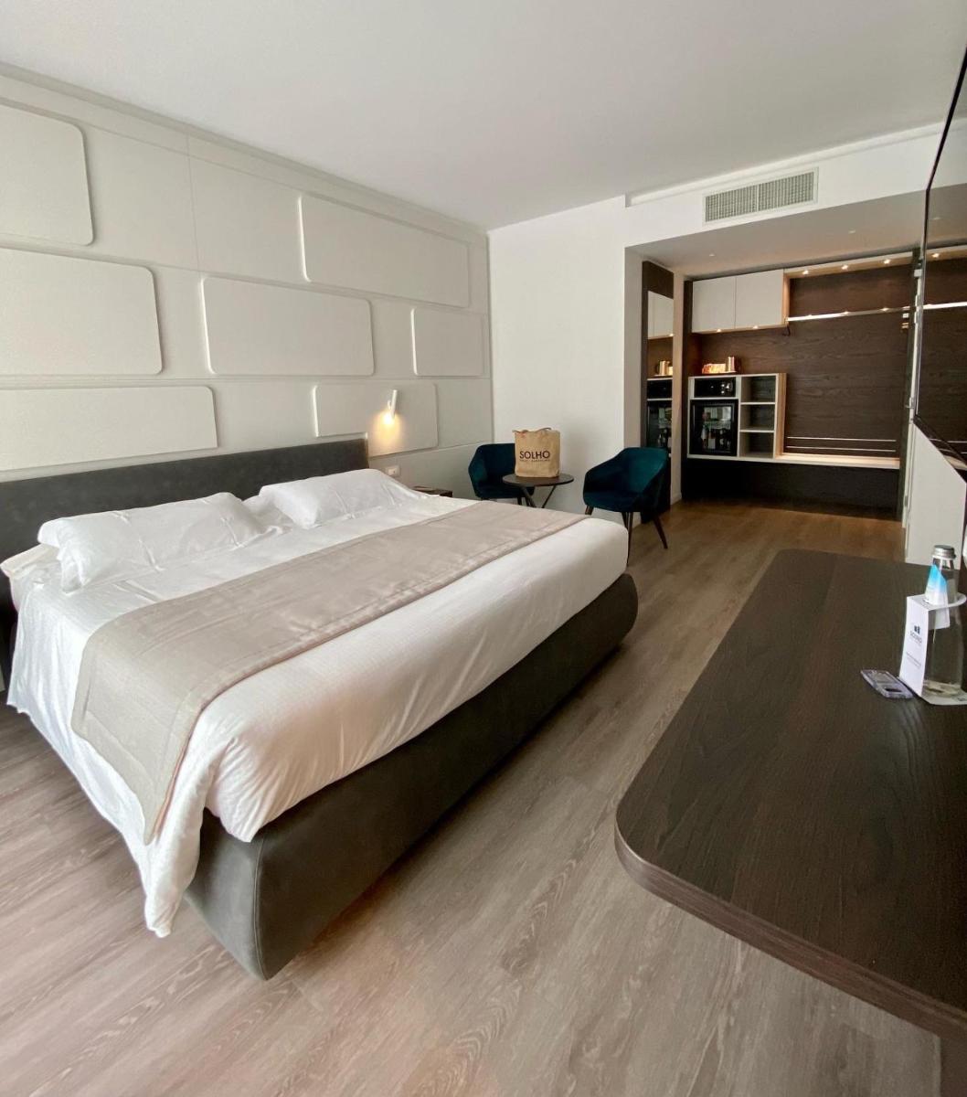 Solho Hotel