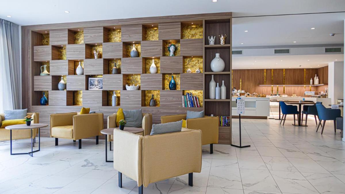 Solho Hotel
