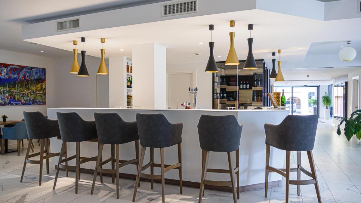 Solho Hotel