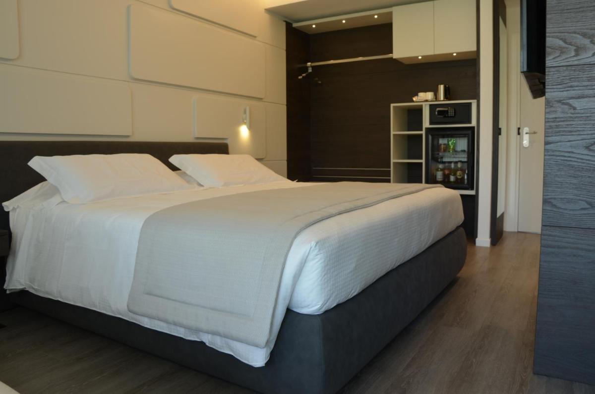Solho Hotel