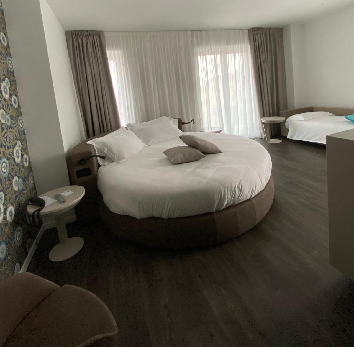 Solho Hotel