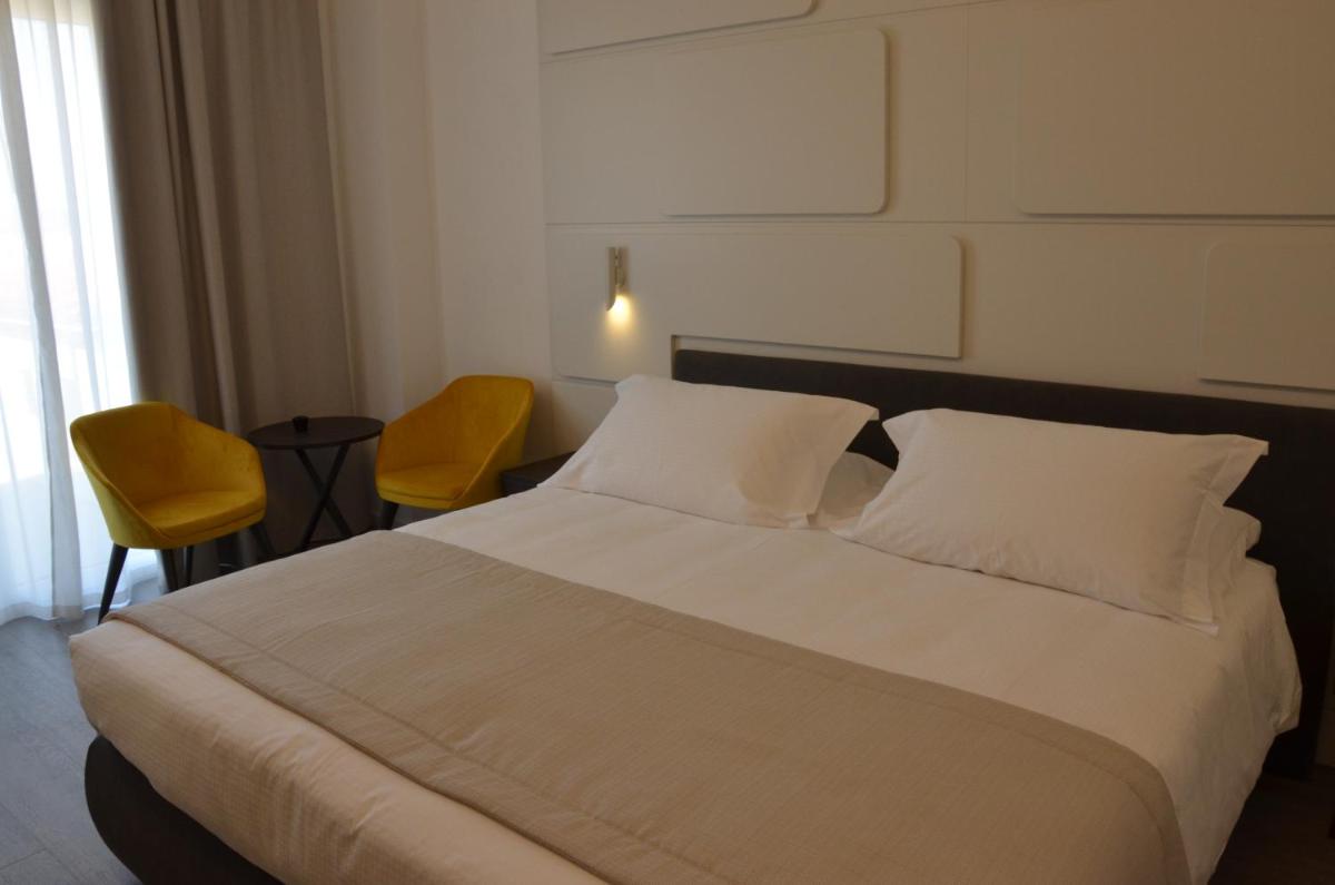 Solho Hotel