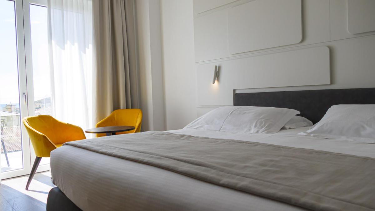 Solho Hotel