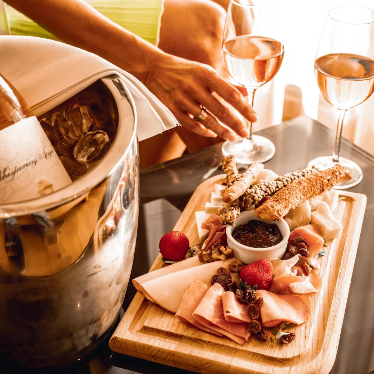 Somewhere Vouliagmeni