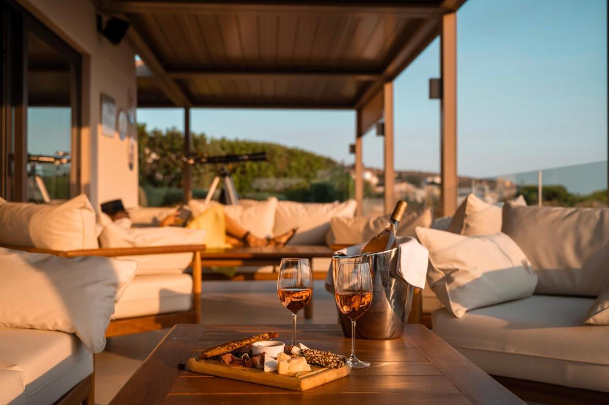 Somewhere Vouliagmeni