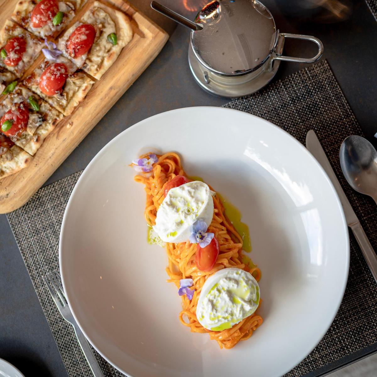 Somewhere Vouliagmeni