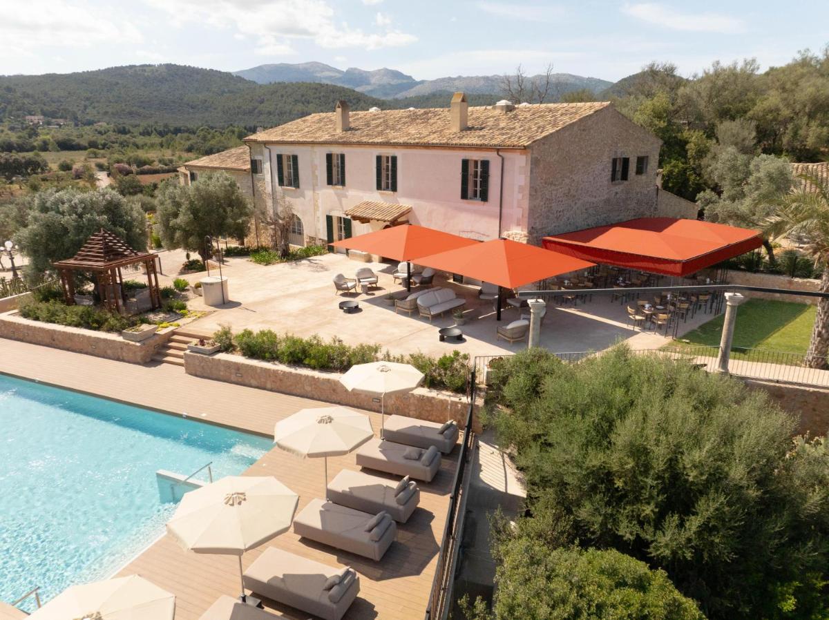 Son Sabater by Zafiro