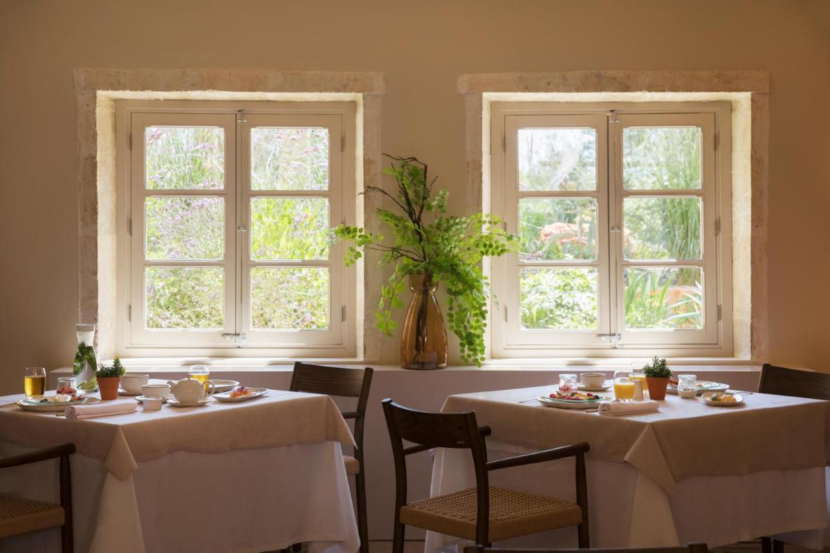 Son Sabater by Zafiro