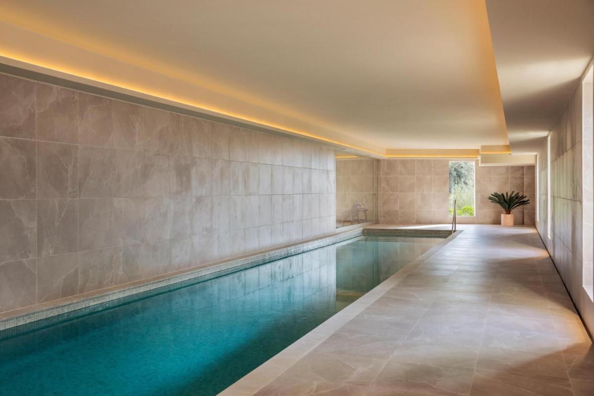 Son Sabater by Zafiro