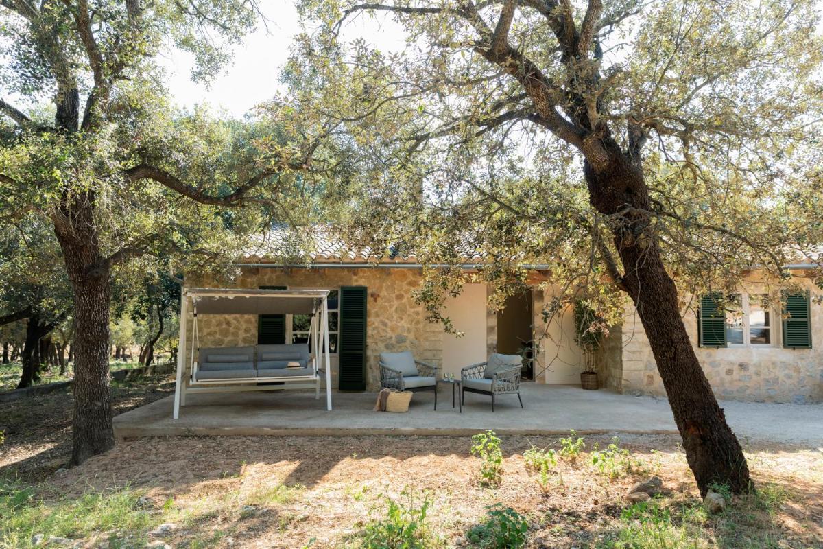 Son Sabater by Zafiro