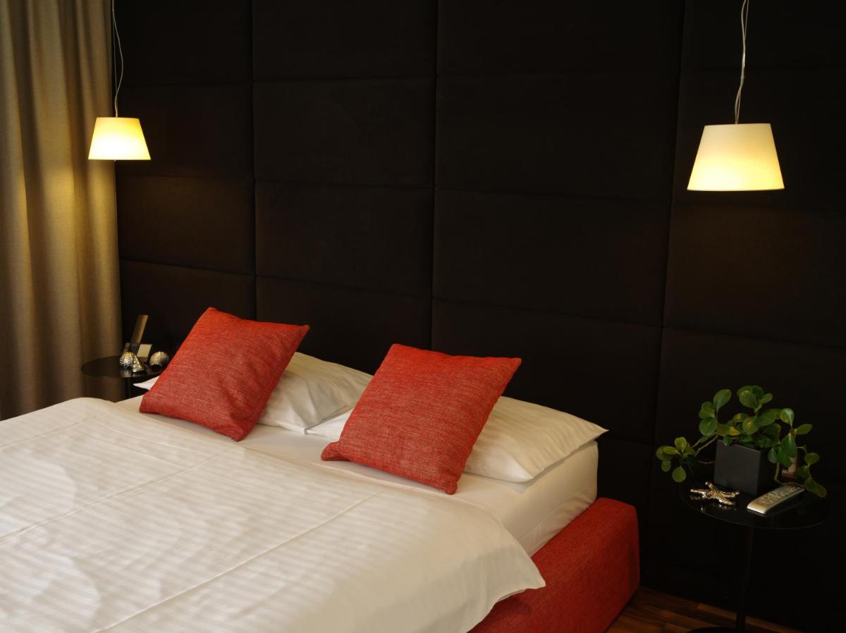 Sun House, Boutique Hotel