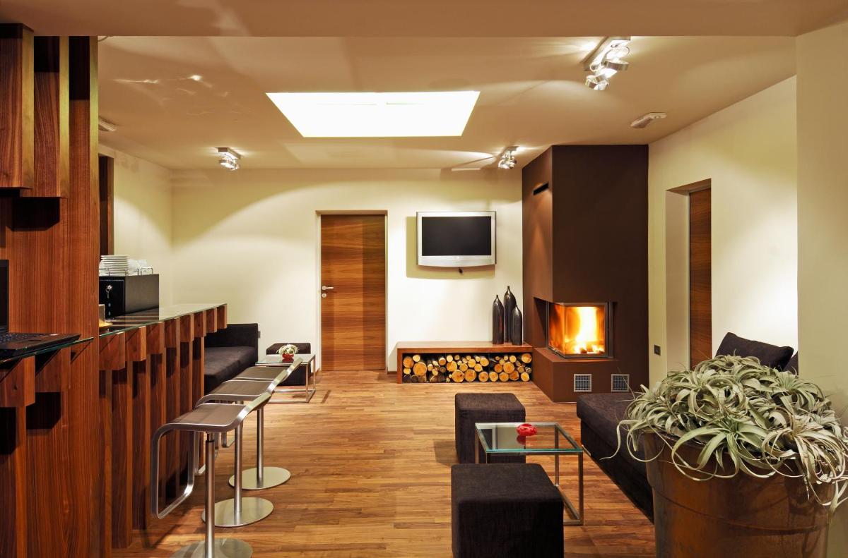 Sun House, Boutique Hotel