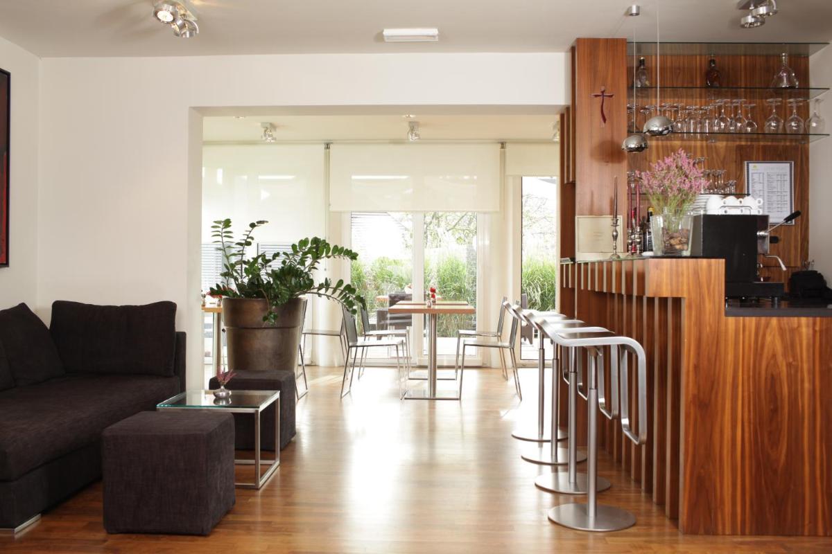 Sun House, Boutique Hotel