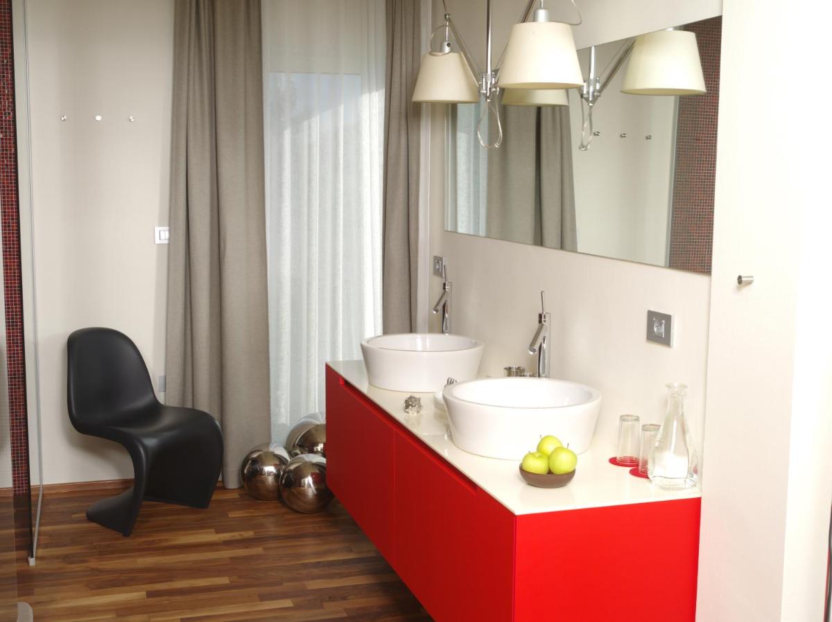 Sun House, Boutique Hotel