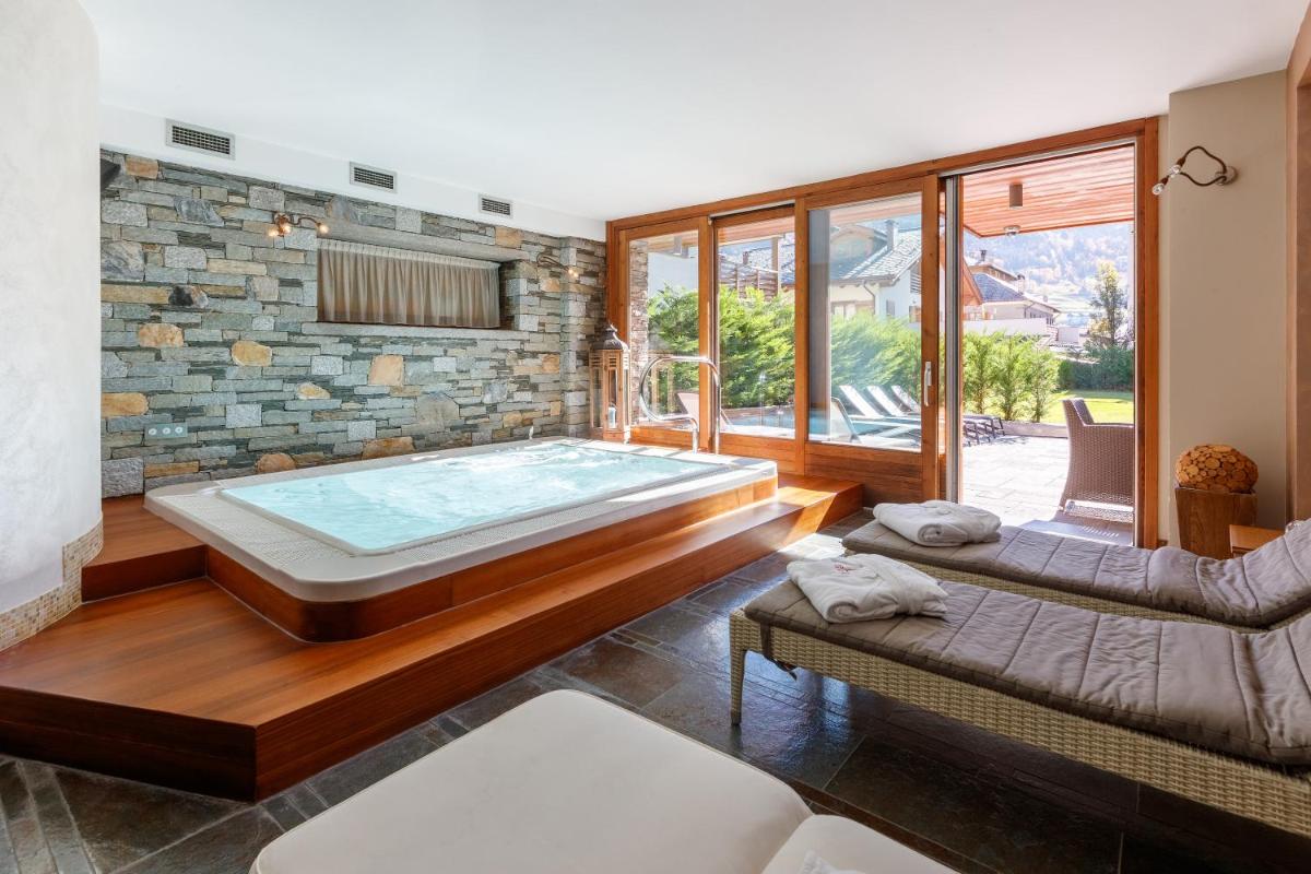 Sottovento Luxury Hospitality