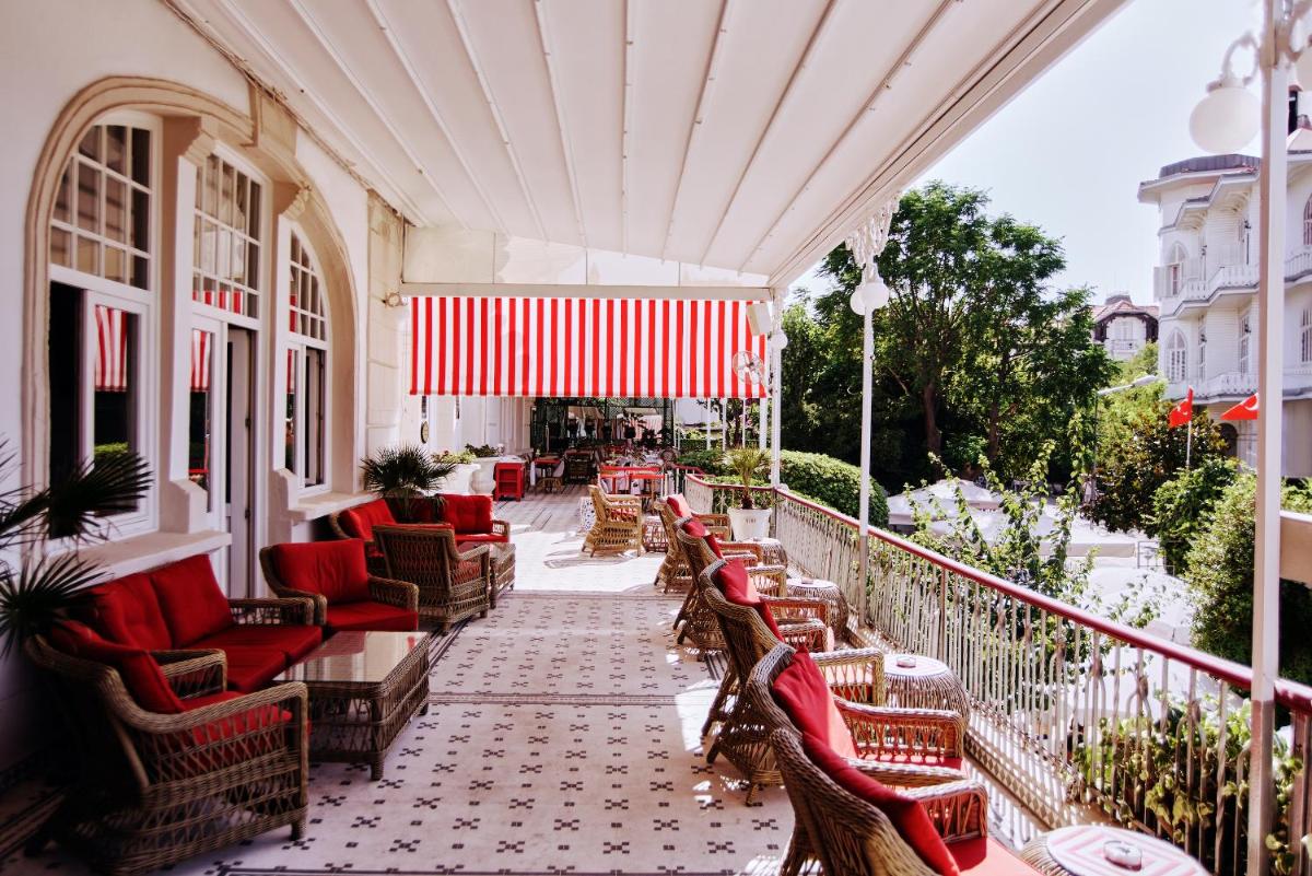 Büyükada Splendid Palace Hotel