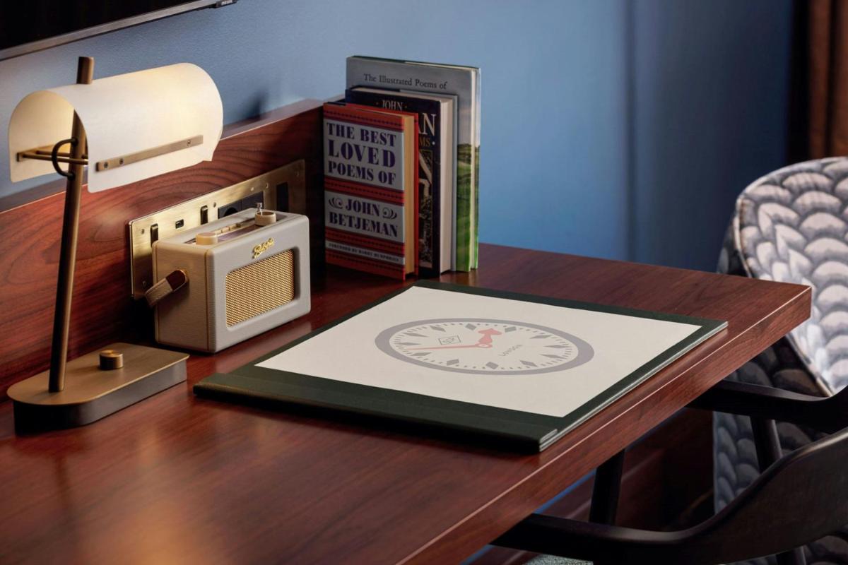 St Pancras London, Autograph Collection