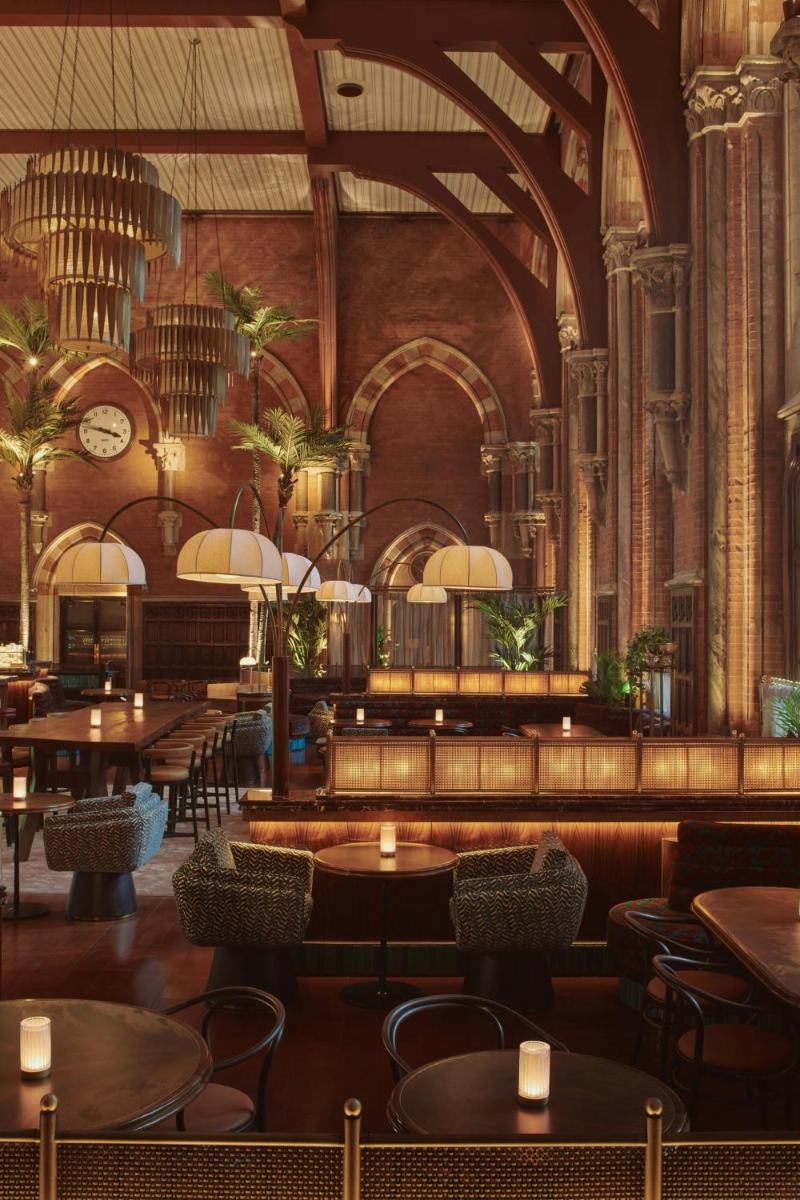 St Pancras London, Autograph Collection