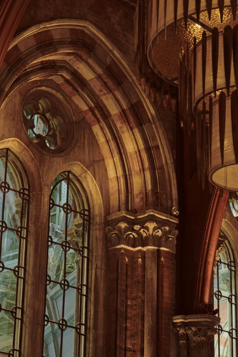 St Pancras London, Autograph Collection