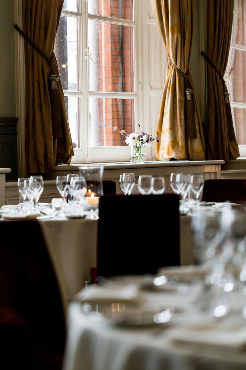 St Pancras London, Autograph Collection