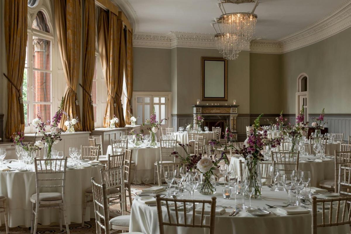 St Pancras London, Autograph Collection