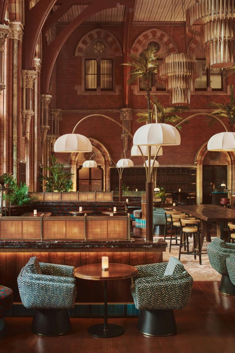 St Pancras London, Autograph Collection
