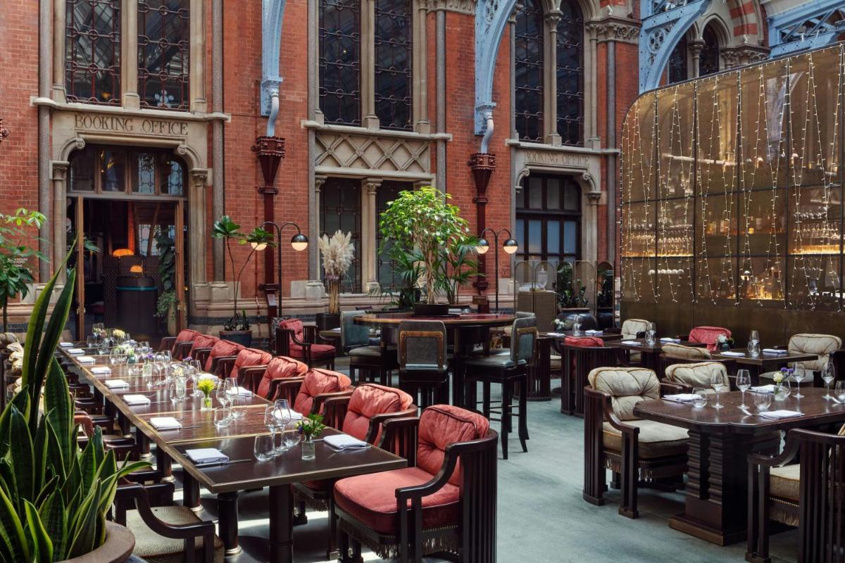 St Pancras London, Autograph Collection